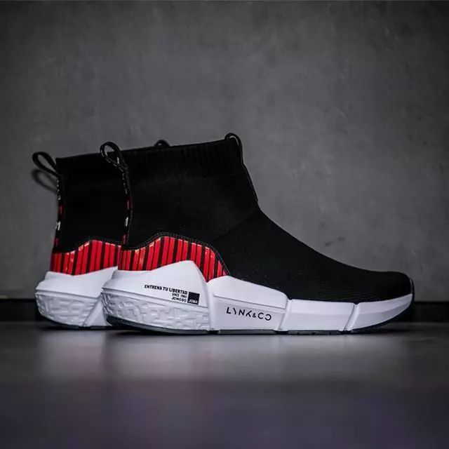 心心念念的跑鞋终于到手了,心心念念的鞋