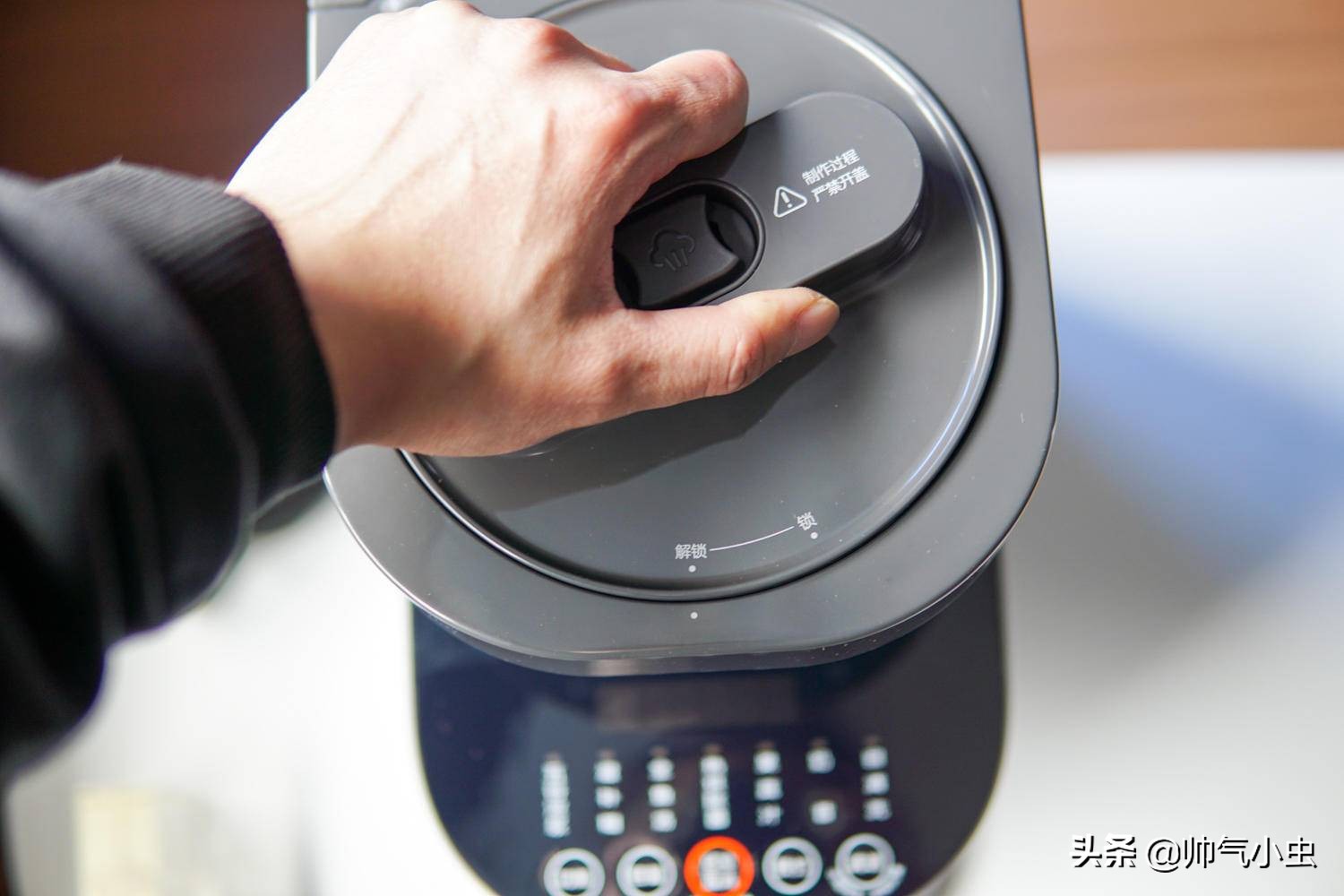 九阳不用手洗破壁豆浆机测评,九阳免洗破壁机y3可以干什么