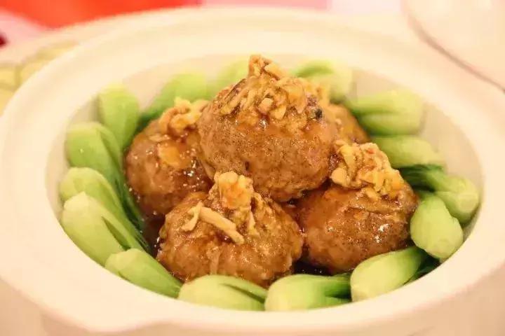 重庆旅游6天5晚团购价含往返机票,重庆出发1000元4天3晚的旅行