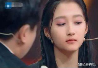 为什么面无表情老被别人认为生气,面无表情老是被人说在生气