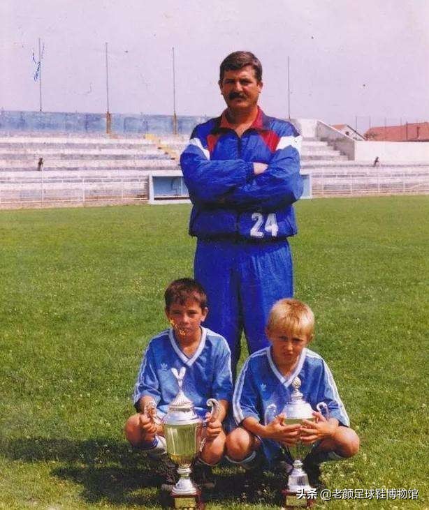 中国对阵日本武磊表现,西班牙足球赛武磊参赛直播