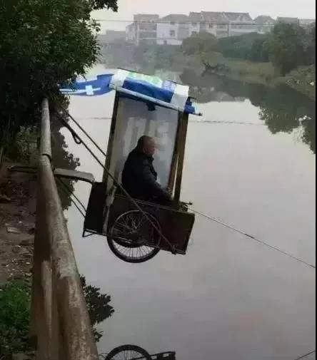 老男子钓鱼抖音,在抖音上钓鱼的男人