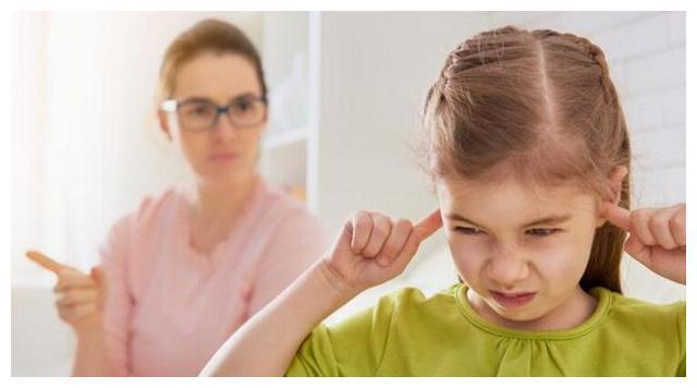 满月宝宝对声音不敏感怎么办,声音敏感怕吵怎么解决