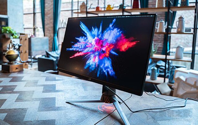 买的144hz显示器只能开到100,买144hz显示器