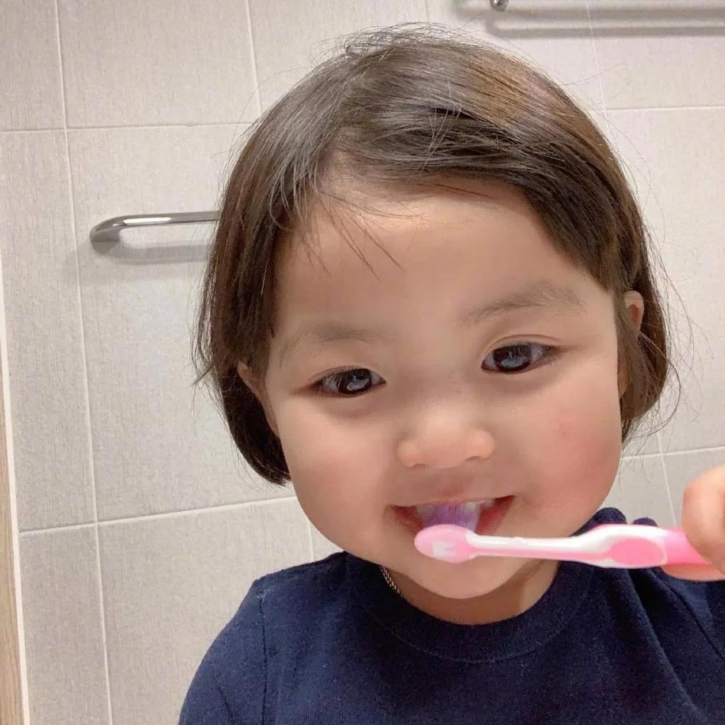 2022热门情头,今日头条上面的抓娃娃