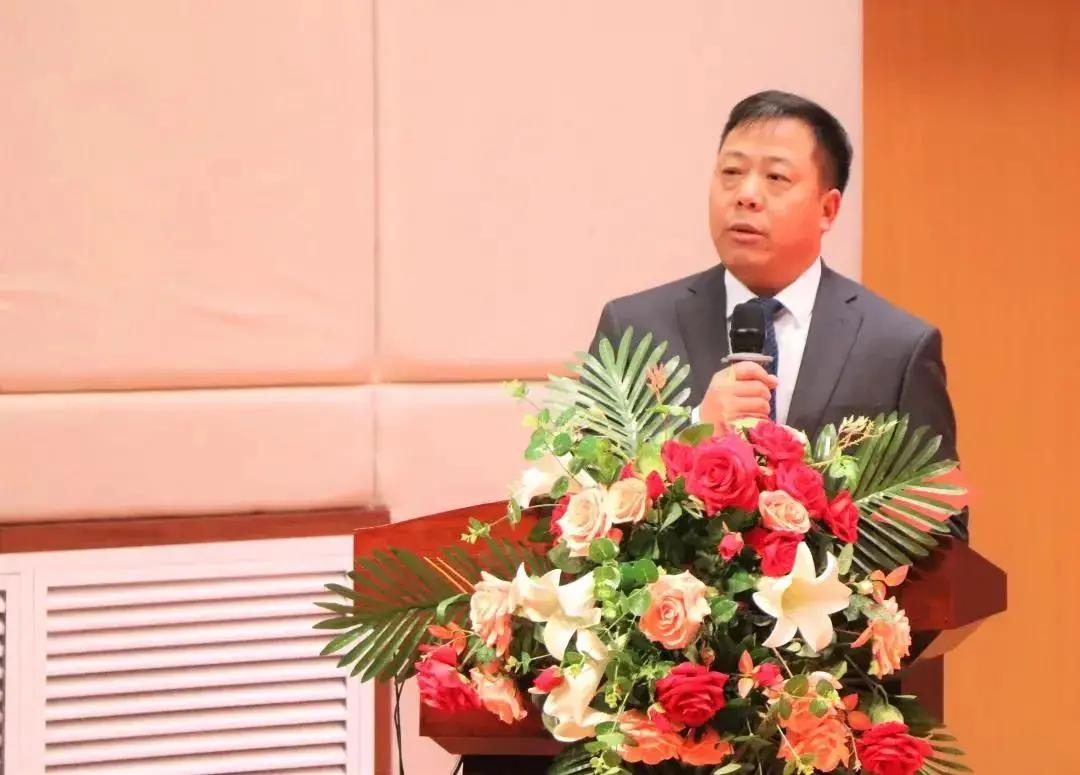 鍩规枃闄曡タ寤跺畨,婀栧窞鍩规枃鐝骇椋庨噰