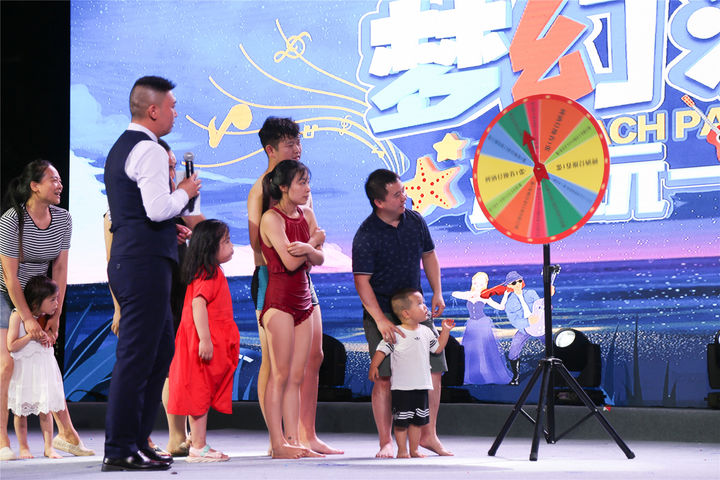 板辽梦幻沙滩,板辽湖金沙滩嗨翻夏夜