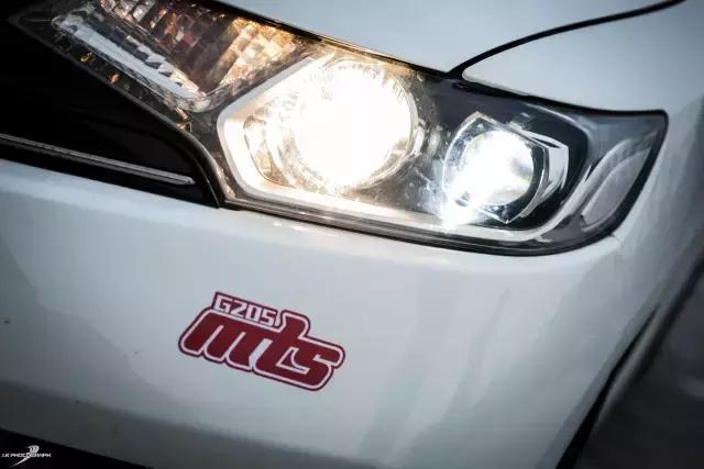 最好看的飞度gk5,平民超跑王位交替新评本田飞度gk5