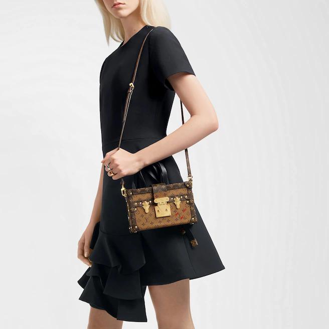 lv最值得买的十大包包,lv老花包包能卖多少钱