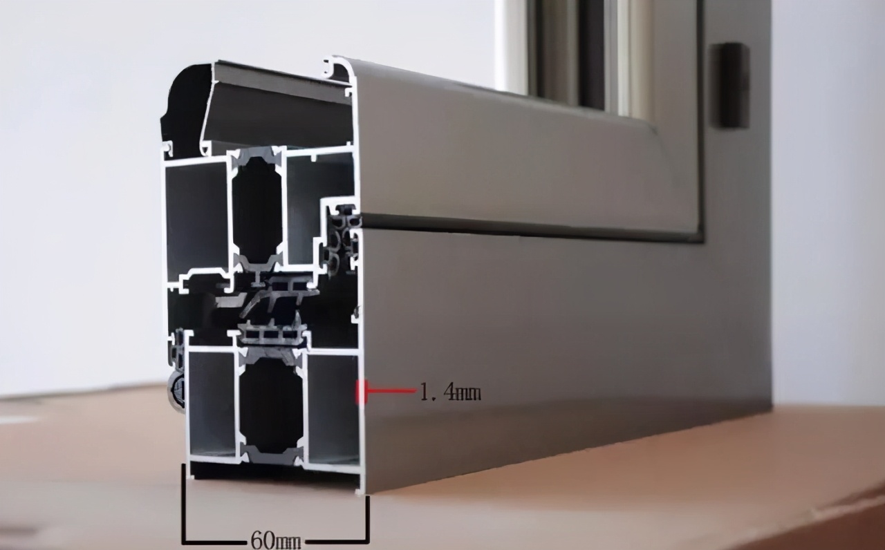 装窗户用什么材料好实惠,装断桥铝门窗去哪靠谱