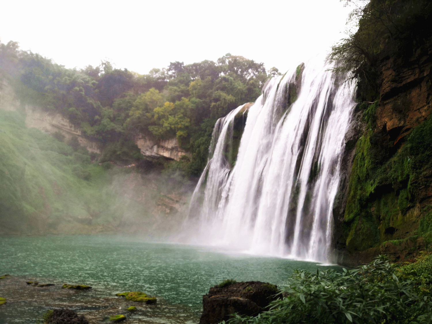 冬季的黄果树瀑布,冬季黄果树瀑布要带雨衣吗