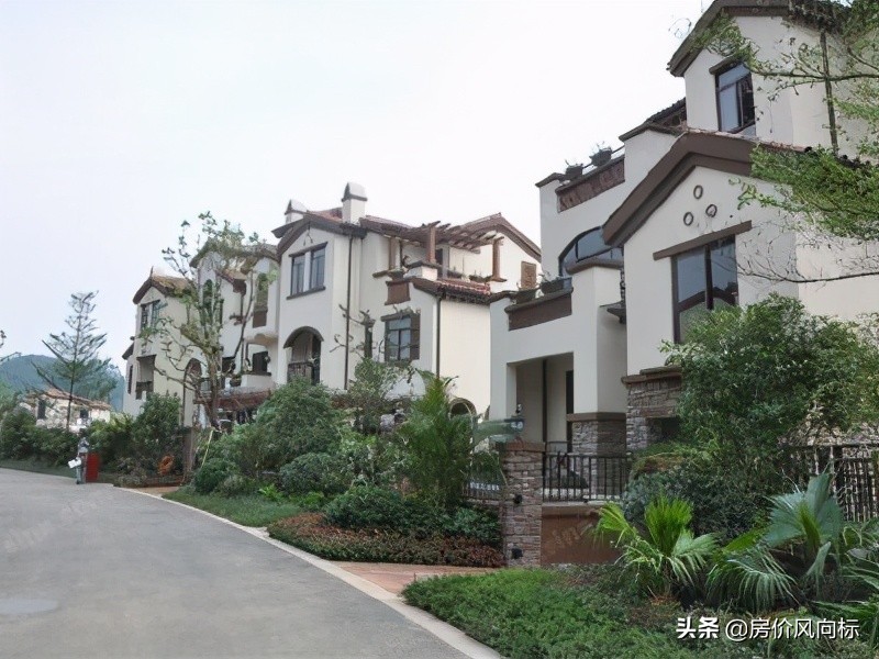 南昌市5-10年房龄，二手房挂牌价14908元，共计364个小区