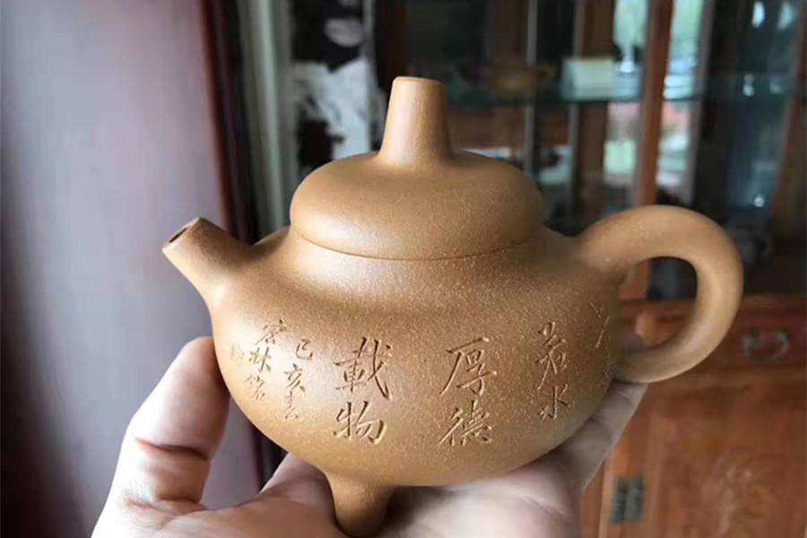 黑星砂泥料是原矿的紫砂泥料吗,宜兴紫砂壶的泥料特点