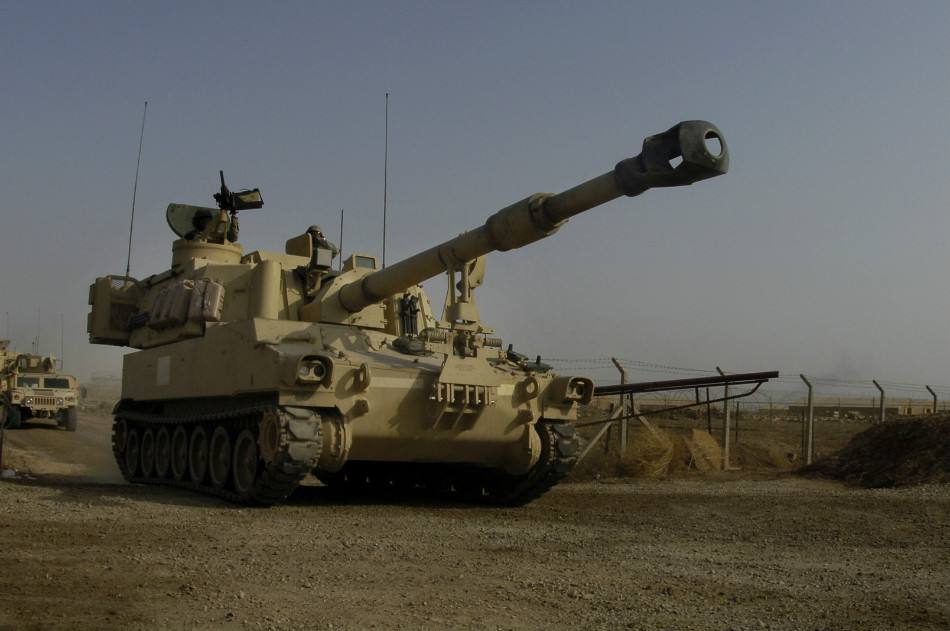 炮口装个“笼子”，是干什么的？甚至有的枪口上也套一个