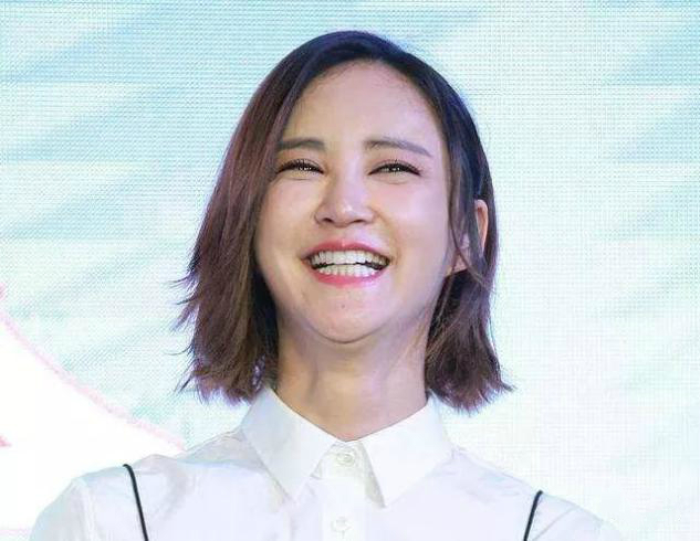 发腮到底有多丑,面部发腮显老10岁一招解决困扰