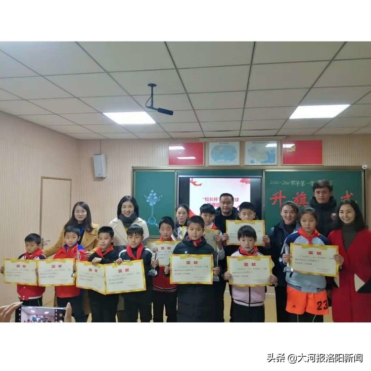 中小学生校园足球联赛如火如荼,2021洛阳市校园足球联赛