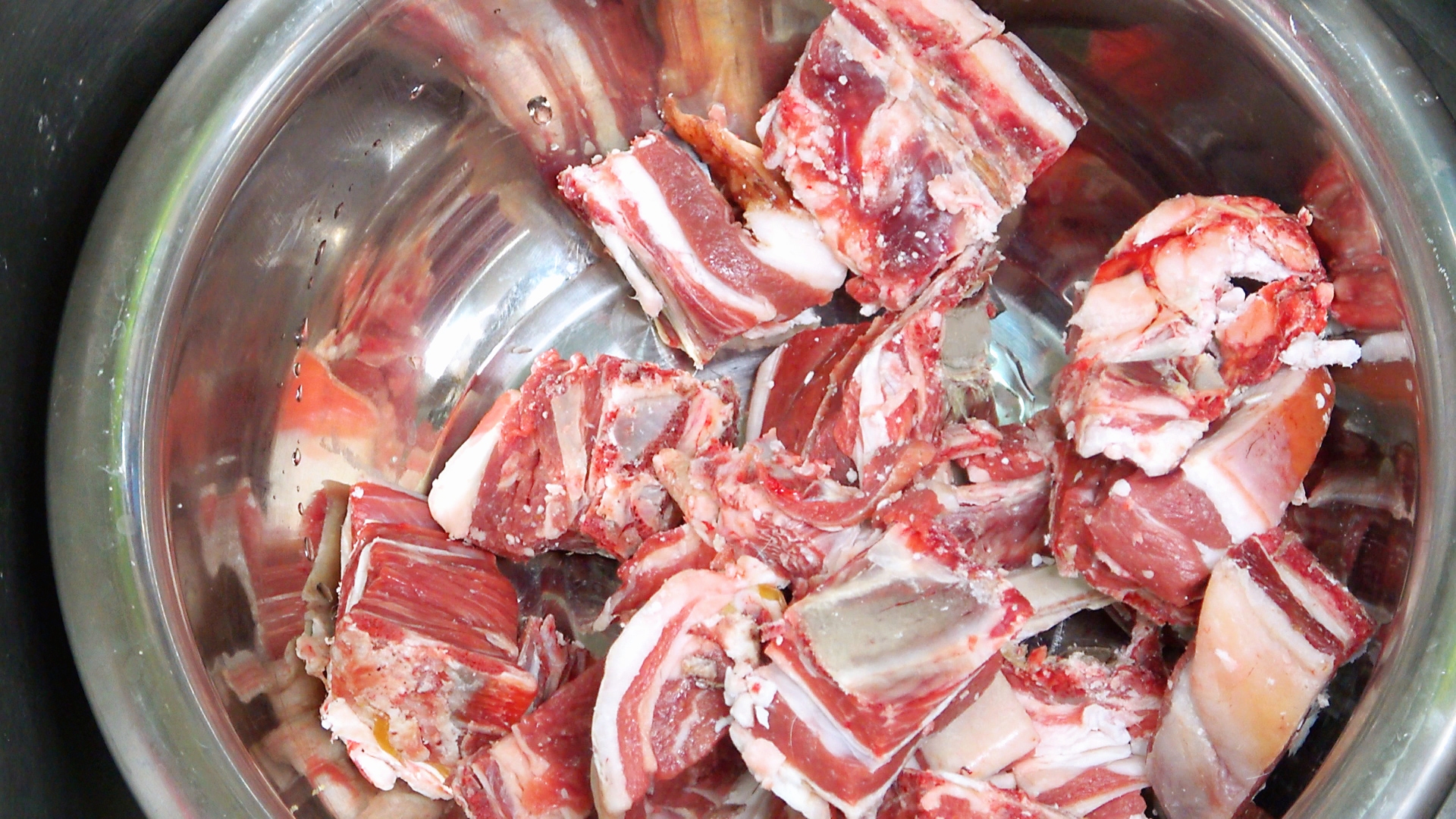 羊肉汤怎么炖好喝的做法秘籍,羊肉汤怎么炖好喝视频教程