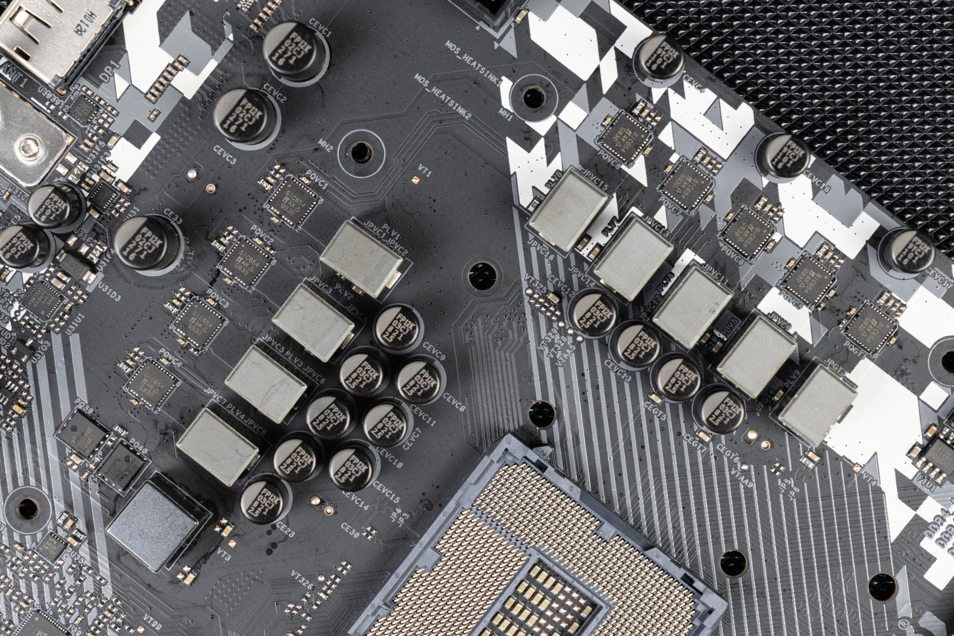 一块能扛10900K的B460主板！华擎B460MSteelLegend深度评测