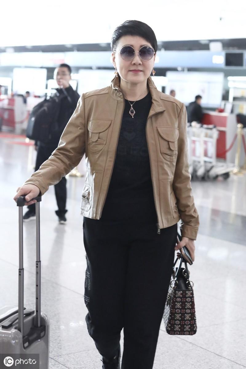 张凯丽丈母娘专业户,国民丈母娘张凯丽发型