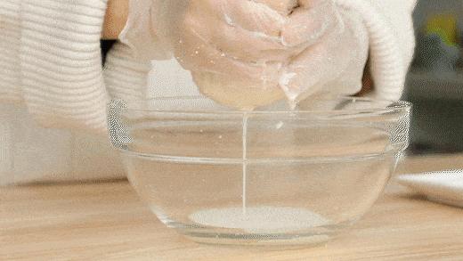 抗击疫情我不辱使命,抗击疫情我们以毒攻毒