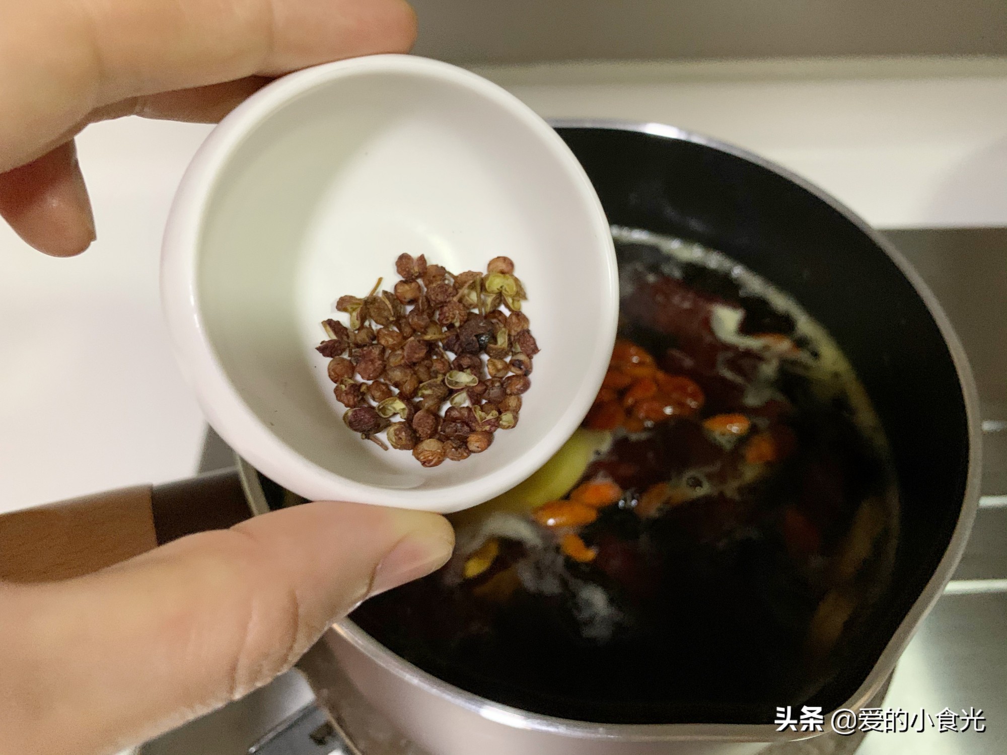 寒湿体质喝姜枣茶却上火怎么调理,喝姜枣茶不上火是什么体质