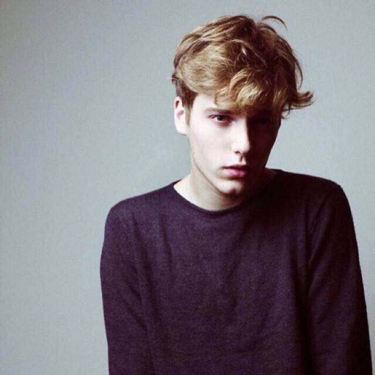 情侣吵架到底是谁的问题,情侣吵架冷战吃醋日常