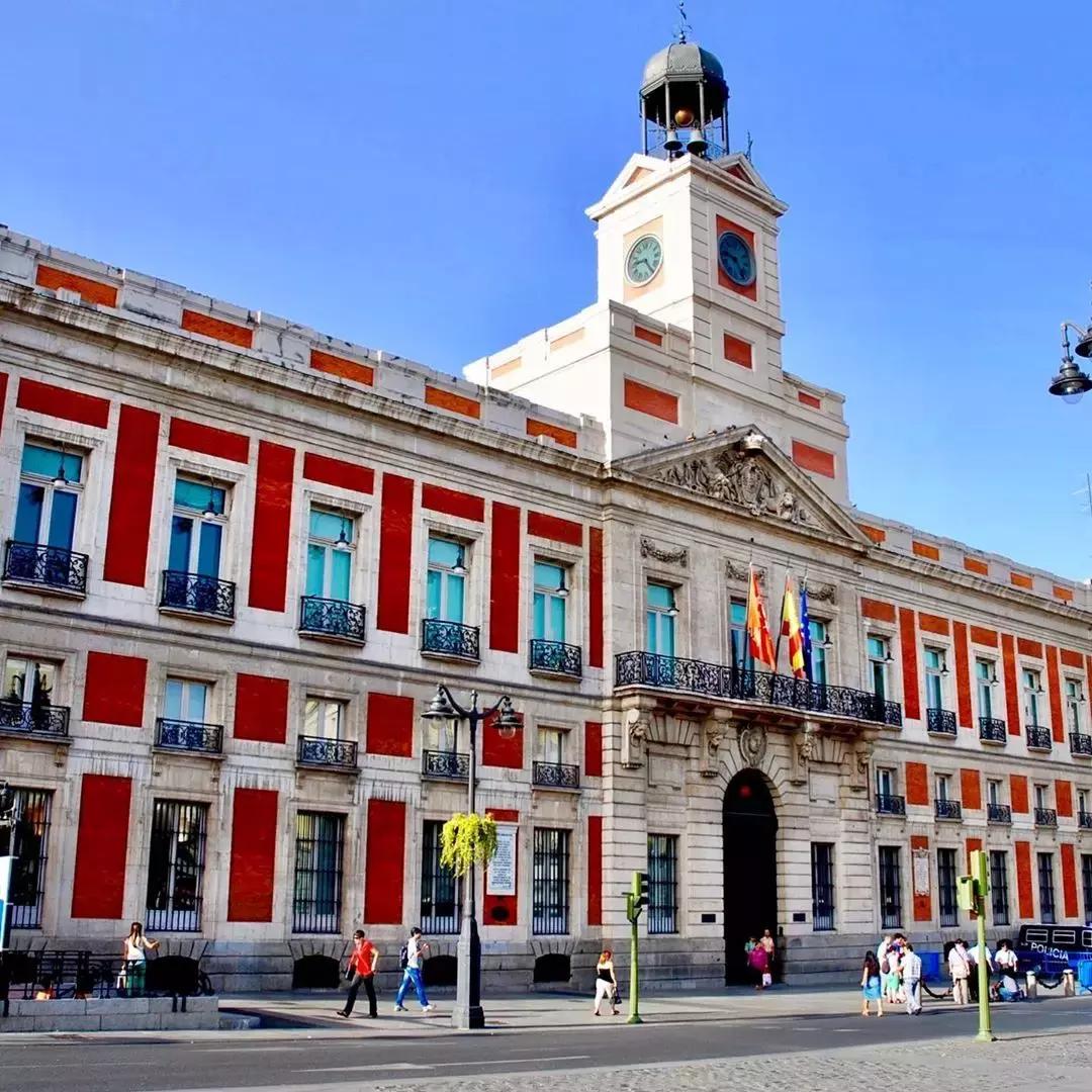 感受马德里,探索巴黎的魅力