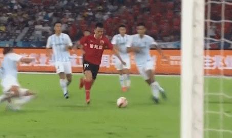 王小平又出手了!两将被停11场接近赛季报销,影响冲超格局