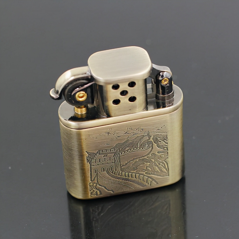 中国打火机为什么可以做到1块钱,一元打火机威力