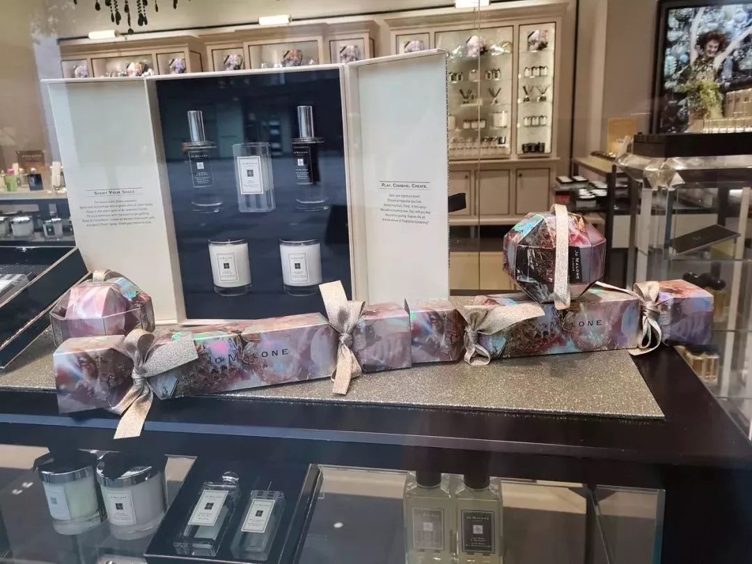 2018各大牌圣诞礼盒在哪买,2018圣诞套装礼盒开箱