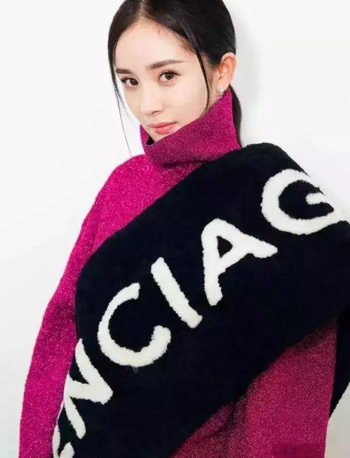 脸大的男生适合高领毛衣吗,为什么穿高领毛衣显脸好看