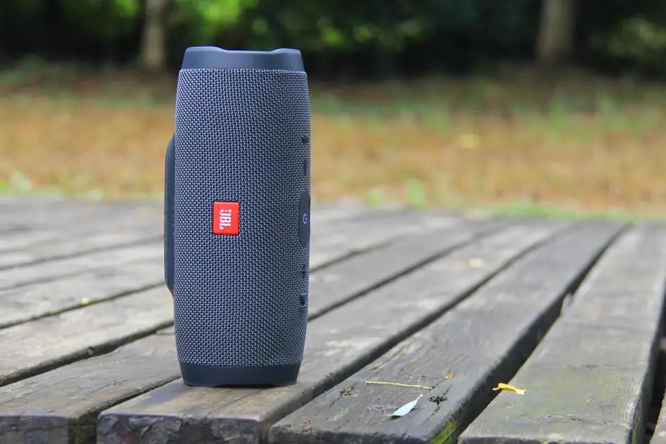 jbl钃濈墮闊崇闊虫晥,钃濈墮闊崇jbl闊虫晥