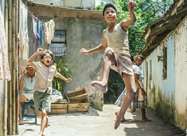 三部必看的篮球电影,一定要看的十部足球影片