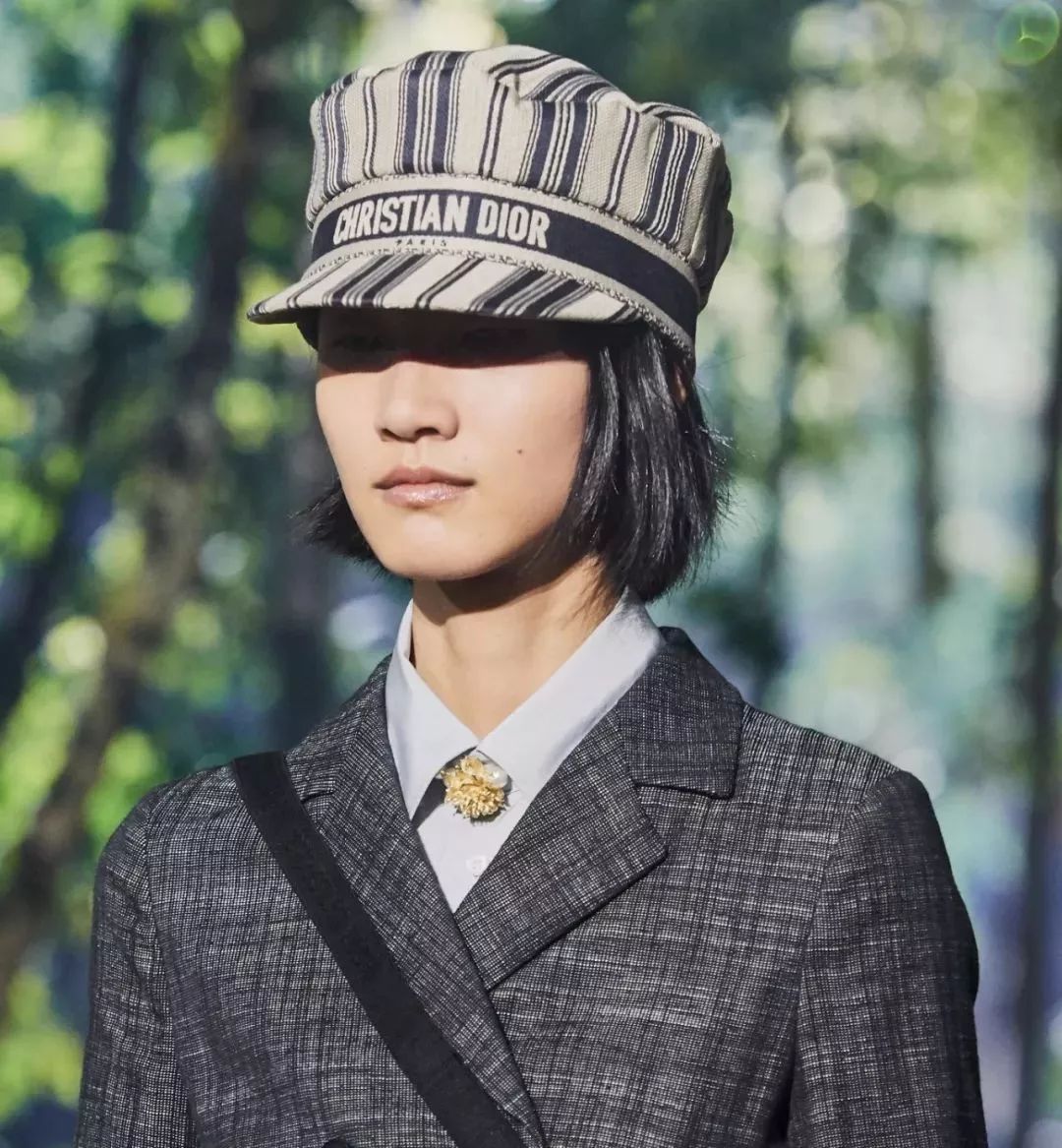 dior值得买的马鞍包是哪款,dior最好的十款包