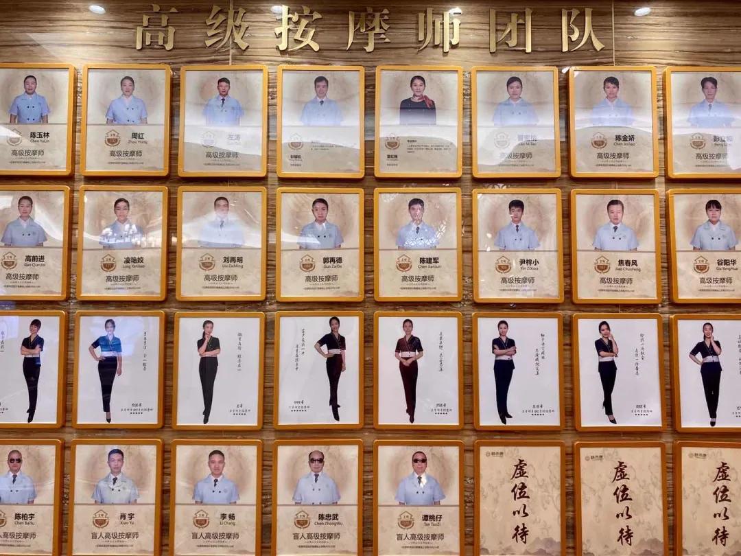 去长沙必去茶颜悦色,来长沙打卡茶颜悦色的朋友圈文案