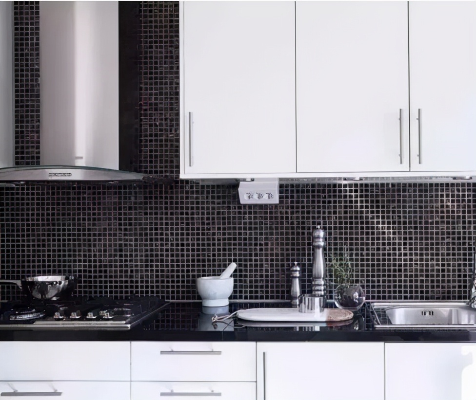 方太油烟机顶吸的好还是侧吸的好,油烟机顶吸和侧吸哪个更适合家用