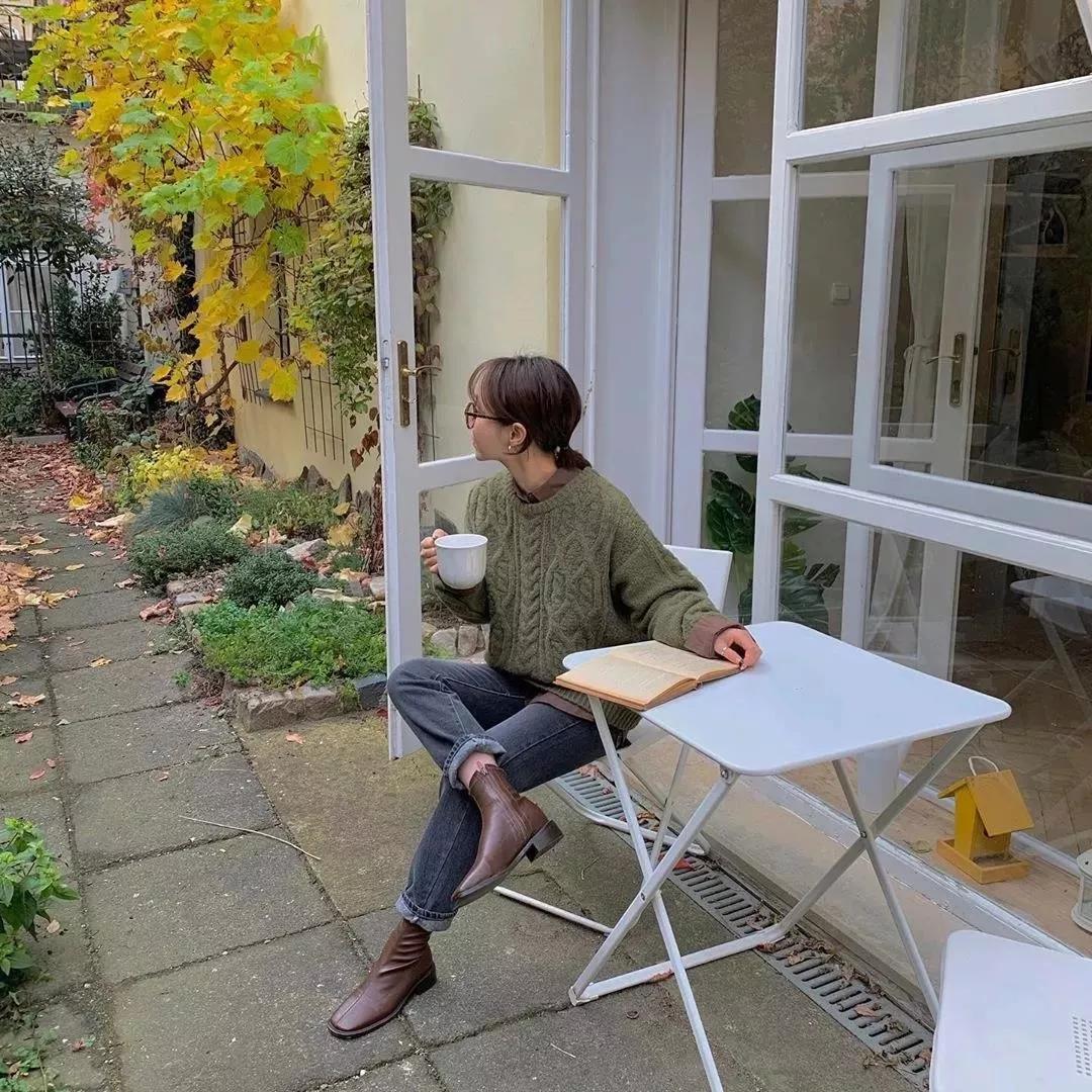 153的身高穿均码毛衣合适吗 (连衣裙披肩毛衣穿搭韩系小姐姐风)