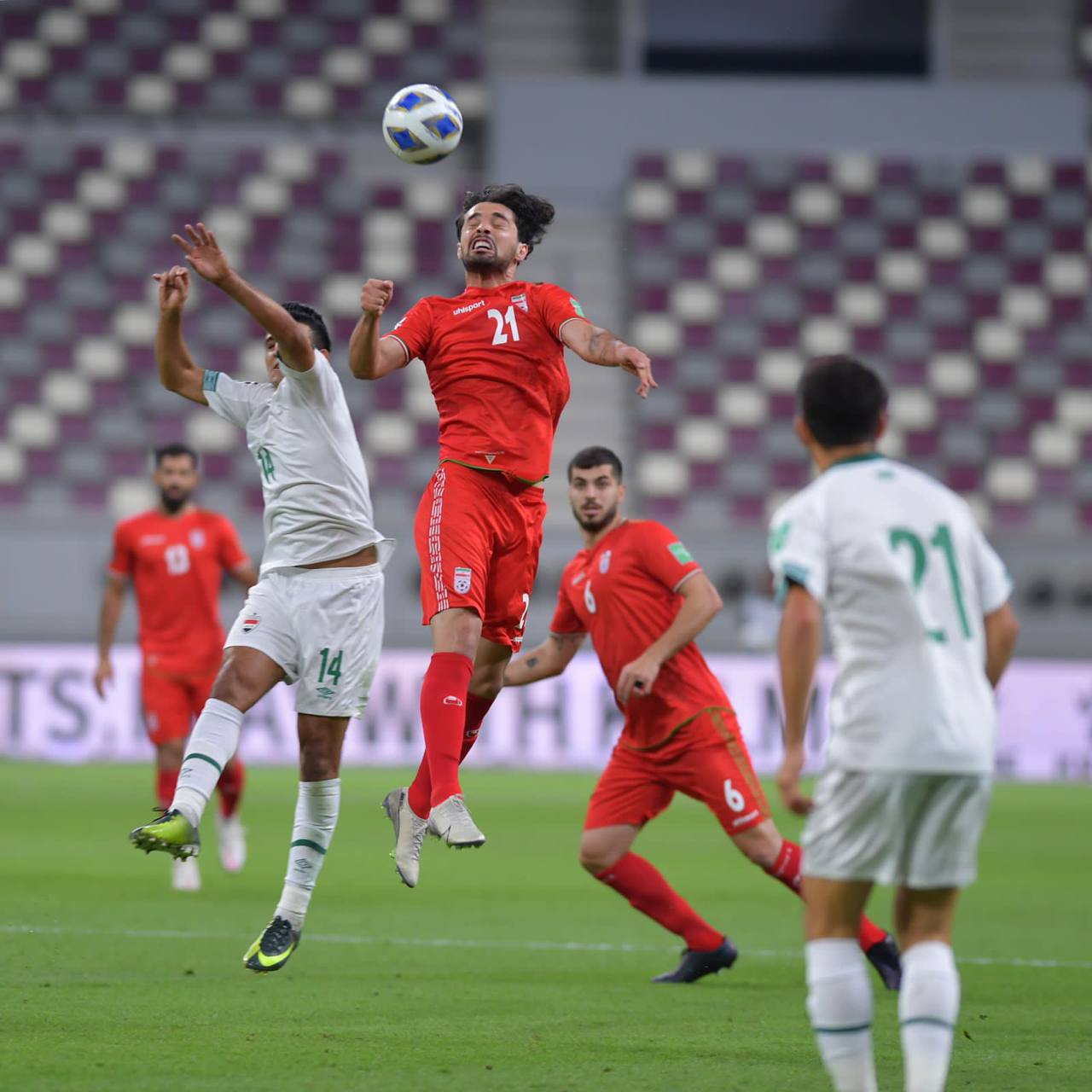 3:2逆转国足夺冠,国足0-1不敌日本12强赛遭遇两连败