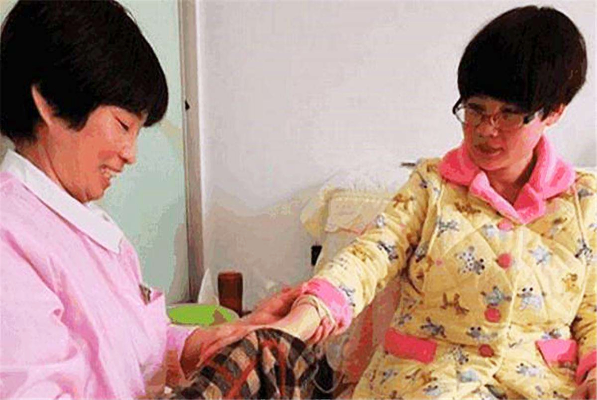 外国人不坐月子不会留下月子病吗,为什么外国人不坐月子不得月子病