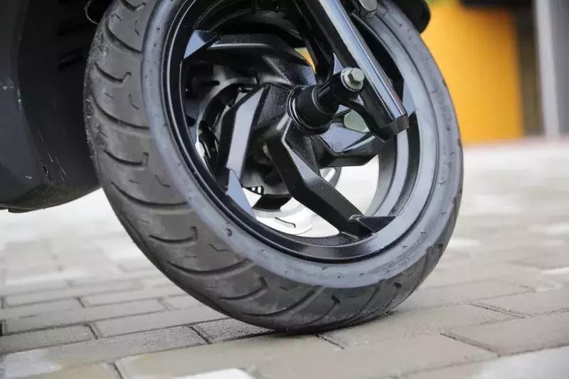 三阳fnx踏板摩托车全系列,三阳最新款150踏板摩托车测试