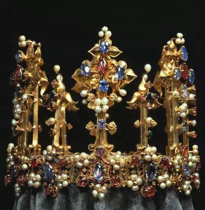 各国皇室王冠视频,世界各国王冠对比