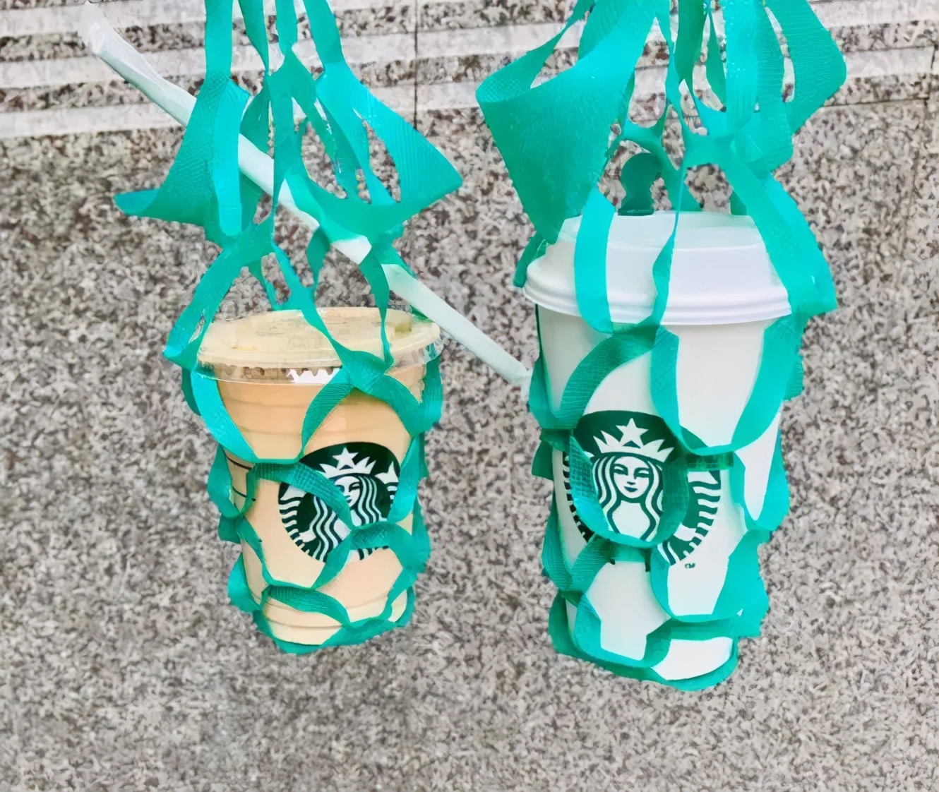 星巴克的拿铁咖啡用吸管吗,星巴克香草拿铁需要吸管吗