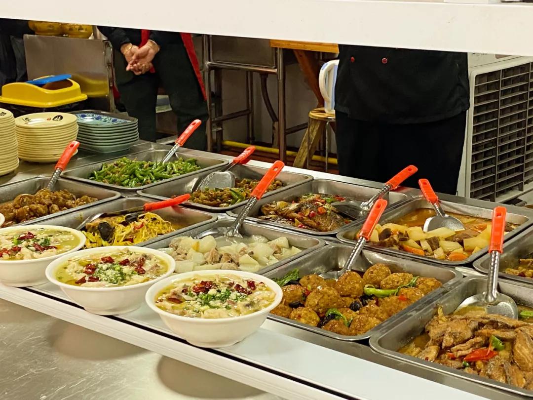 中国最适合摆摊卖吃的的城市,小县城卖什么吃的好有特色