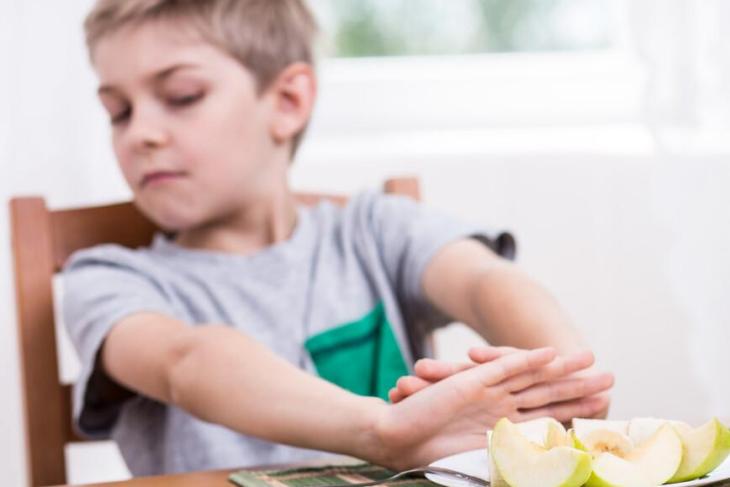 让你的头发乌黑亮丽有光泽,每个人都想拥有乌黑亮丽的头发