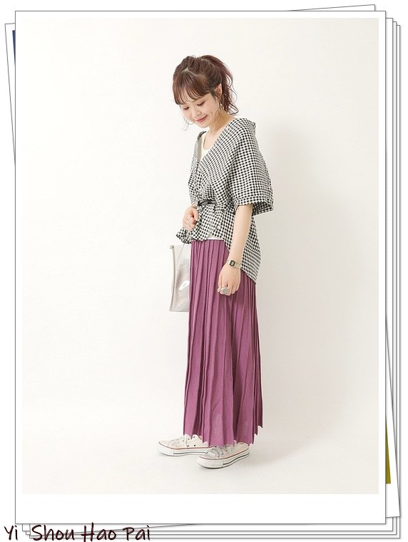 夏季格子衬衫搭配50岁,新款格子衬衫时尚潮流穿搭