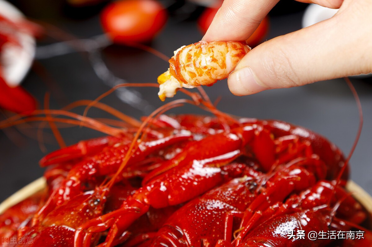 南京最出名的小龙虾虾尾,南京大牌档冰镇花雕小龙虾