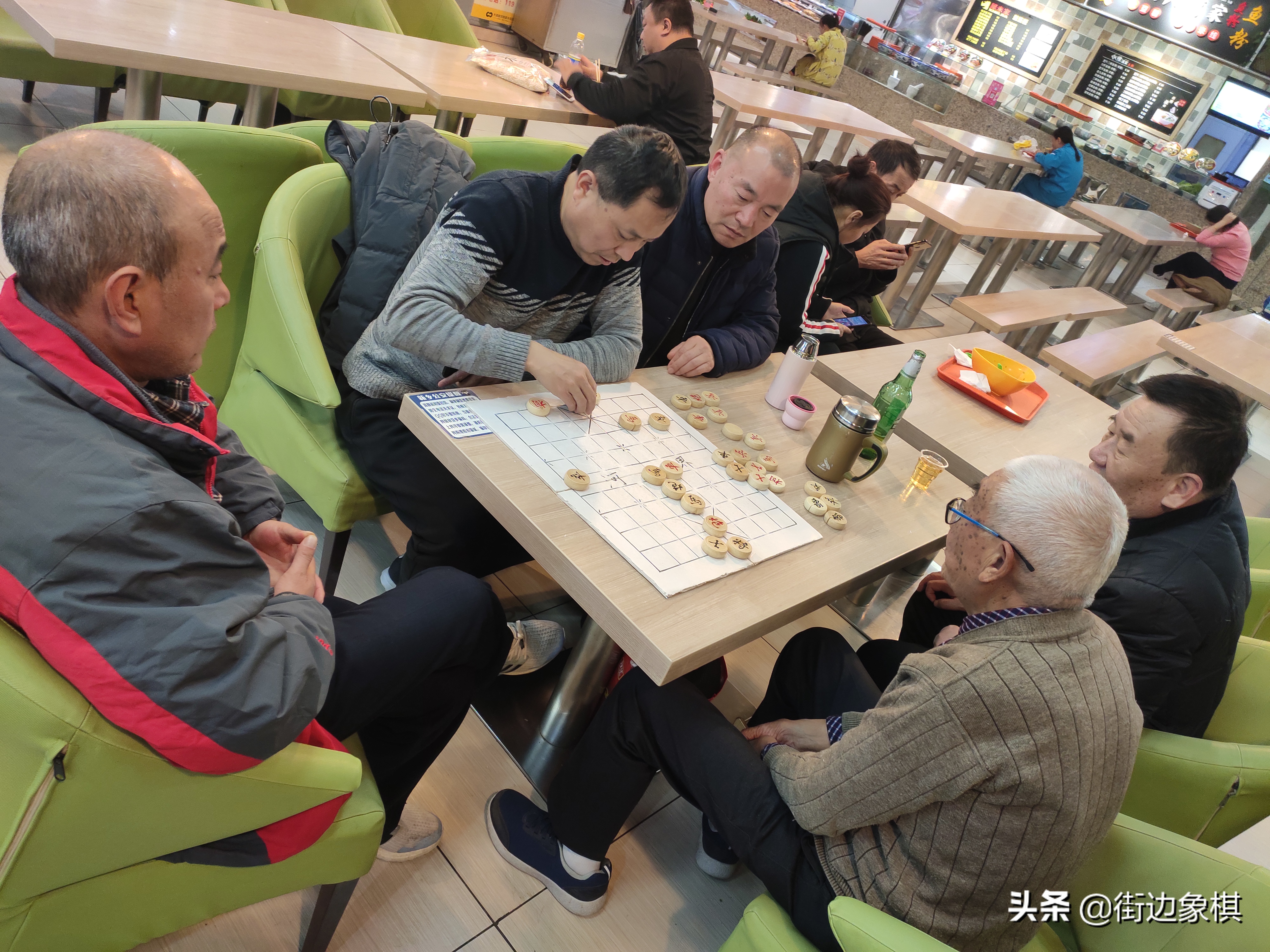 20191205新乡市棋迷风采，天天看