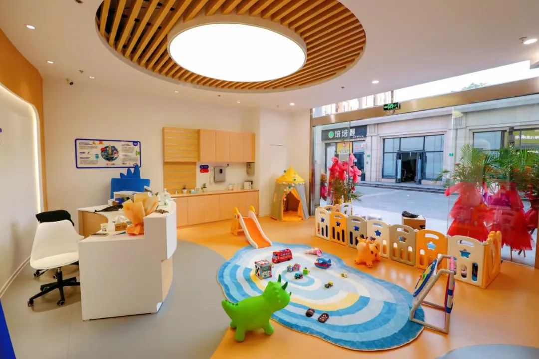 优贝乐早教托育分享,优贝乐托育早教老师培训