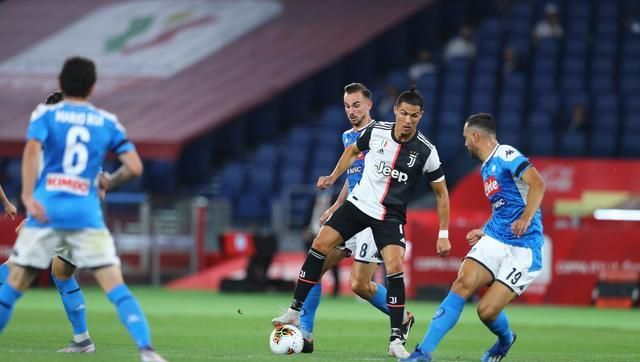 c罗回家梅西离家凯恩待家,c罗回家战曼联