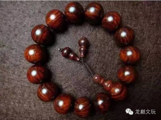 小叶紫檀的纹路是什么样的,小叶紫檀的纹路图片